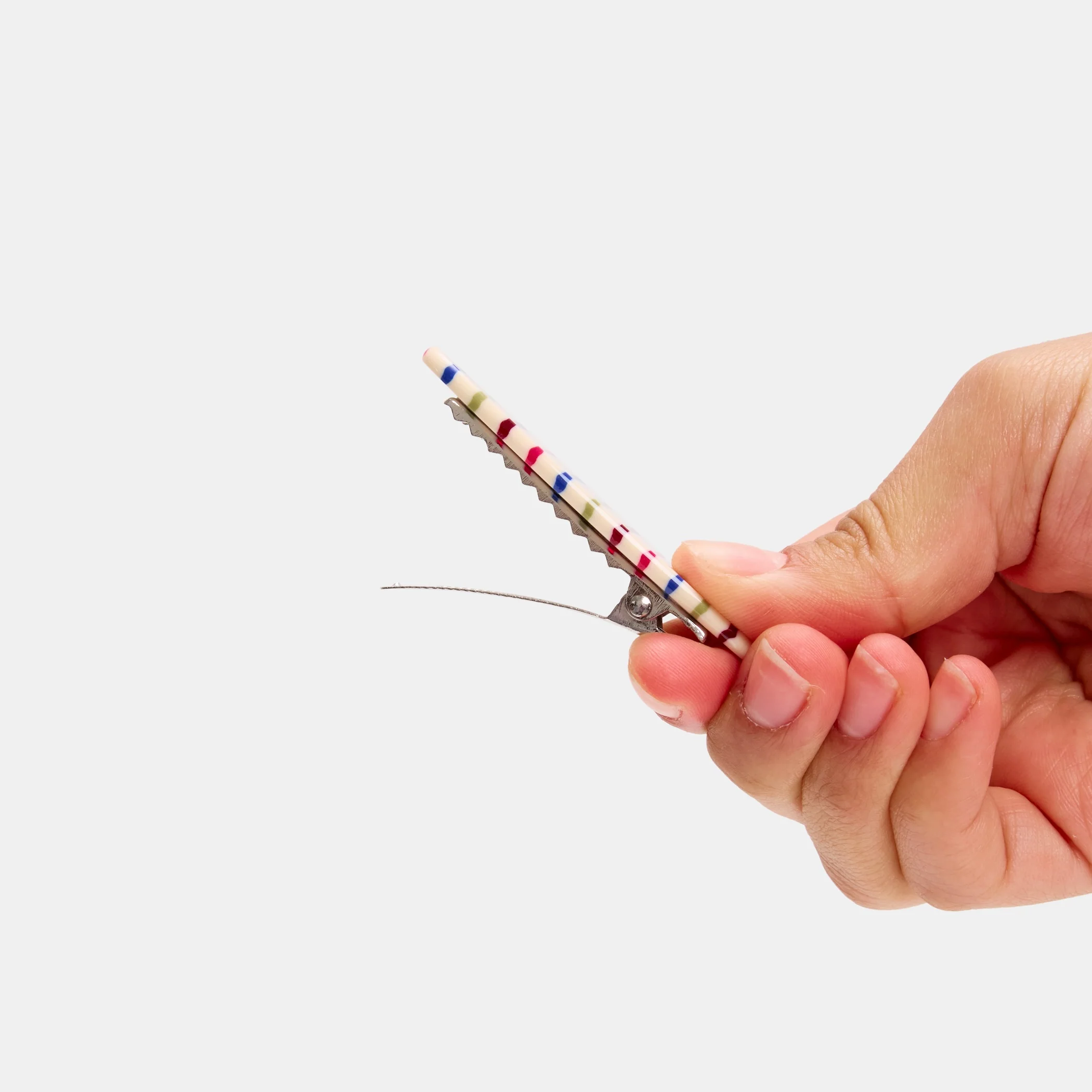 Allie Clips in Oval Vanilla Stripe - Image 3