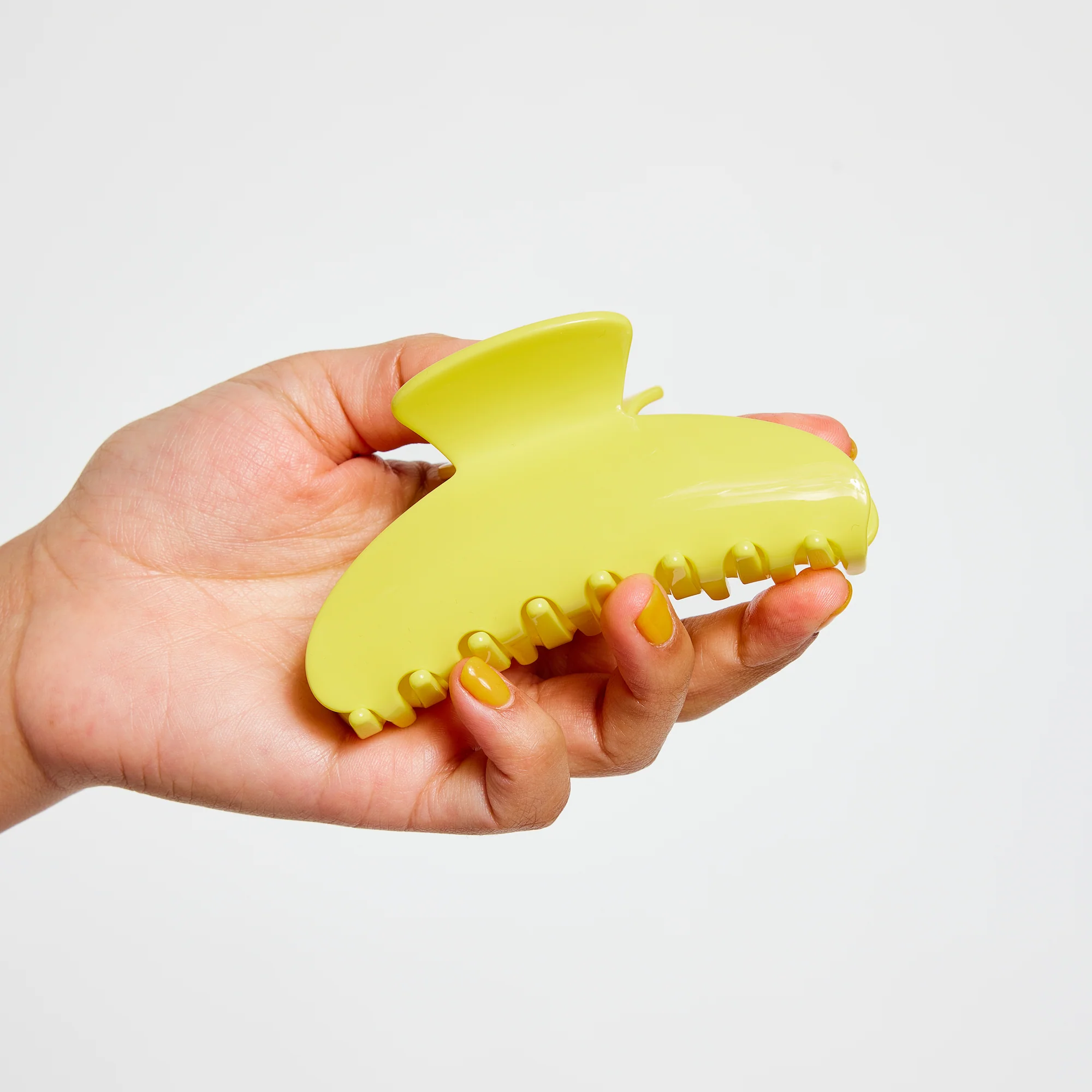 Baby Dolly Claw in Yellow - Image 3