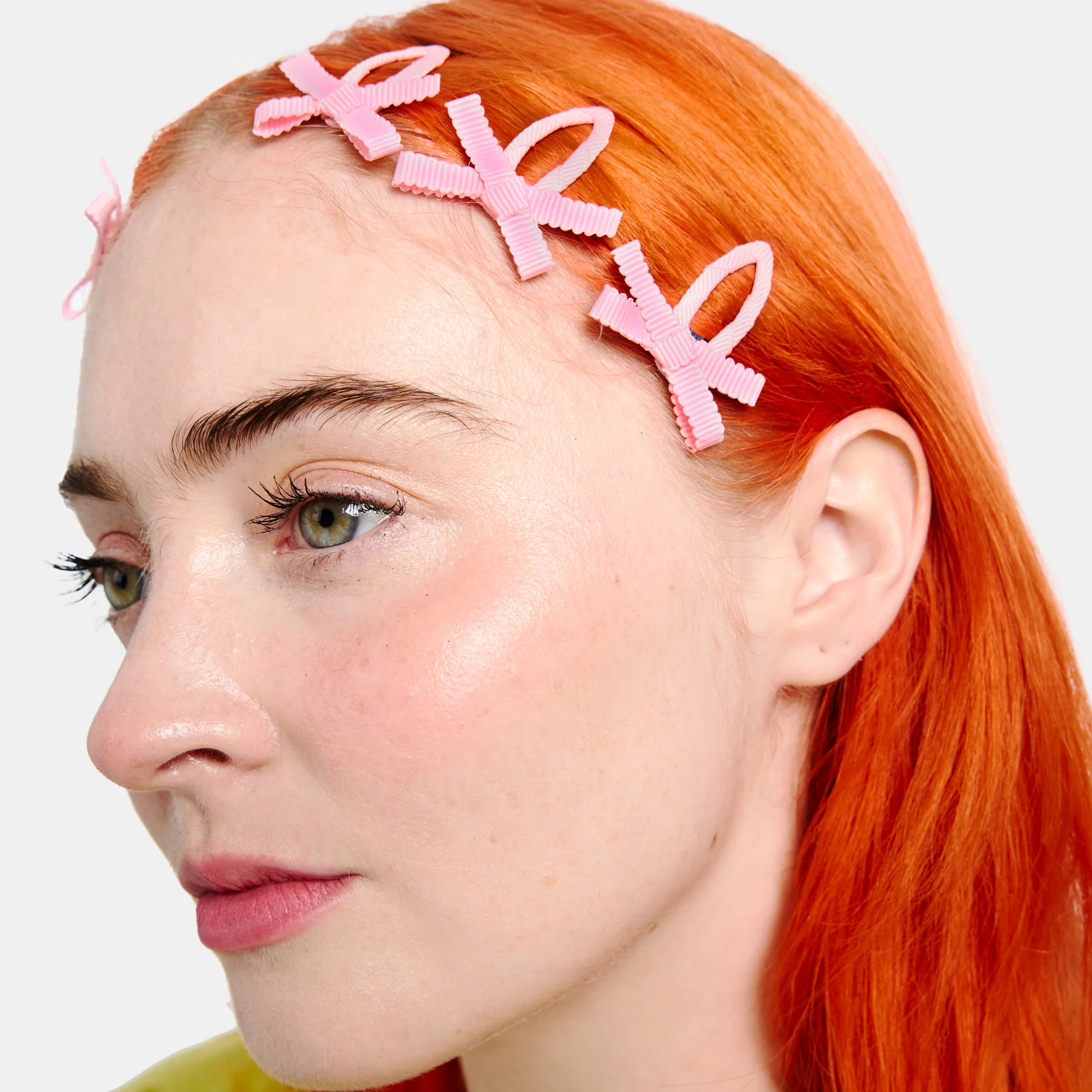 Bow Snap Clips in Blush - Image 3