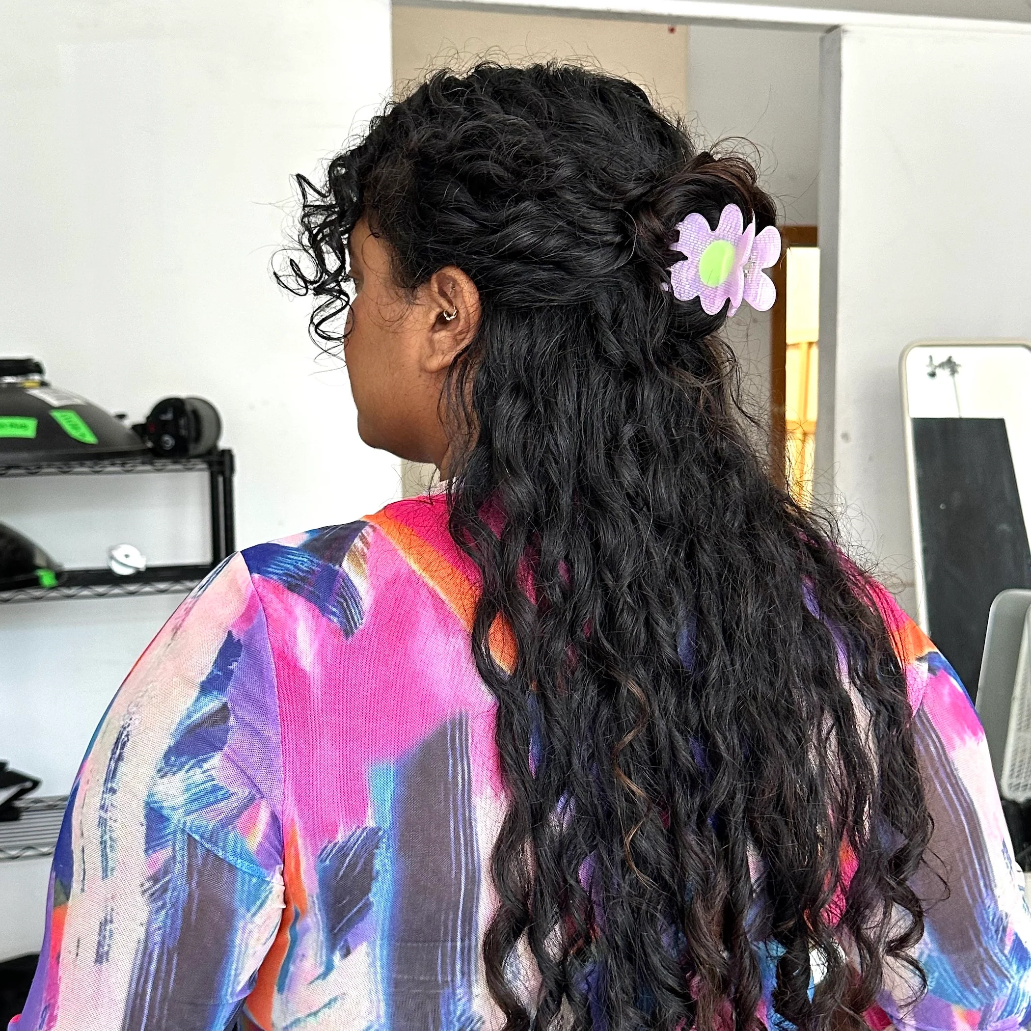 Flower Claw in Shimmer - Image 6