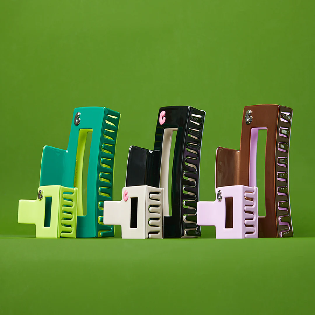 Midi Box Claw in Lime + Green - Image 5