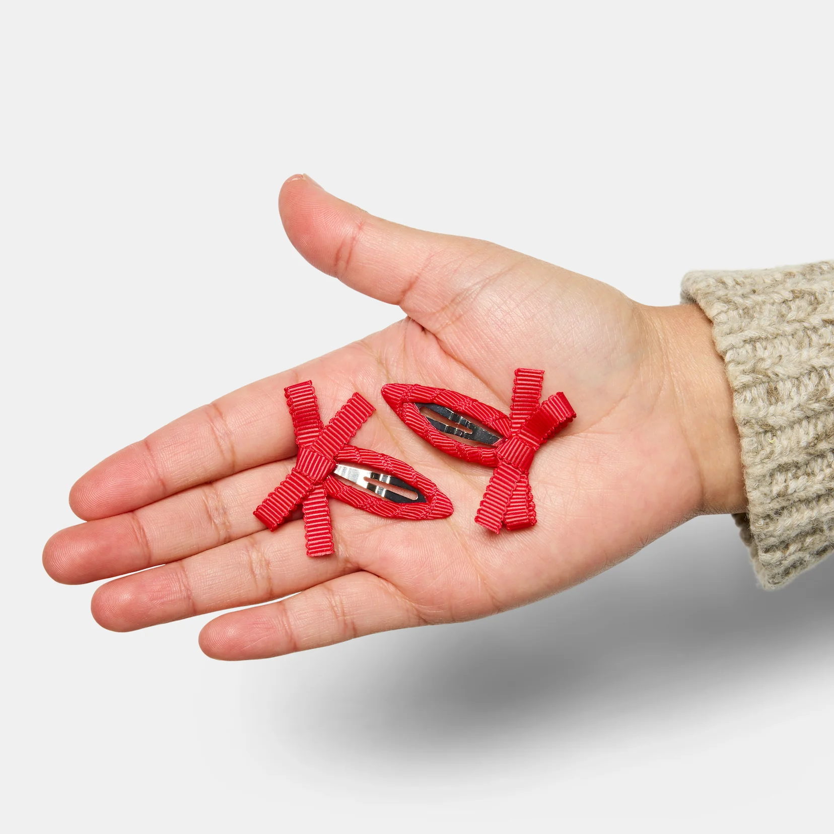 Bow Snap Clips in Cherry - Image 7