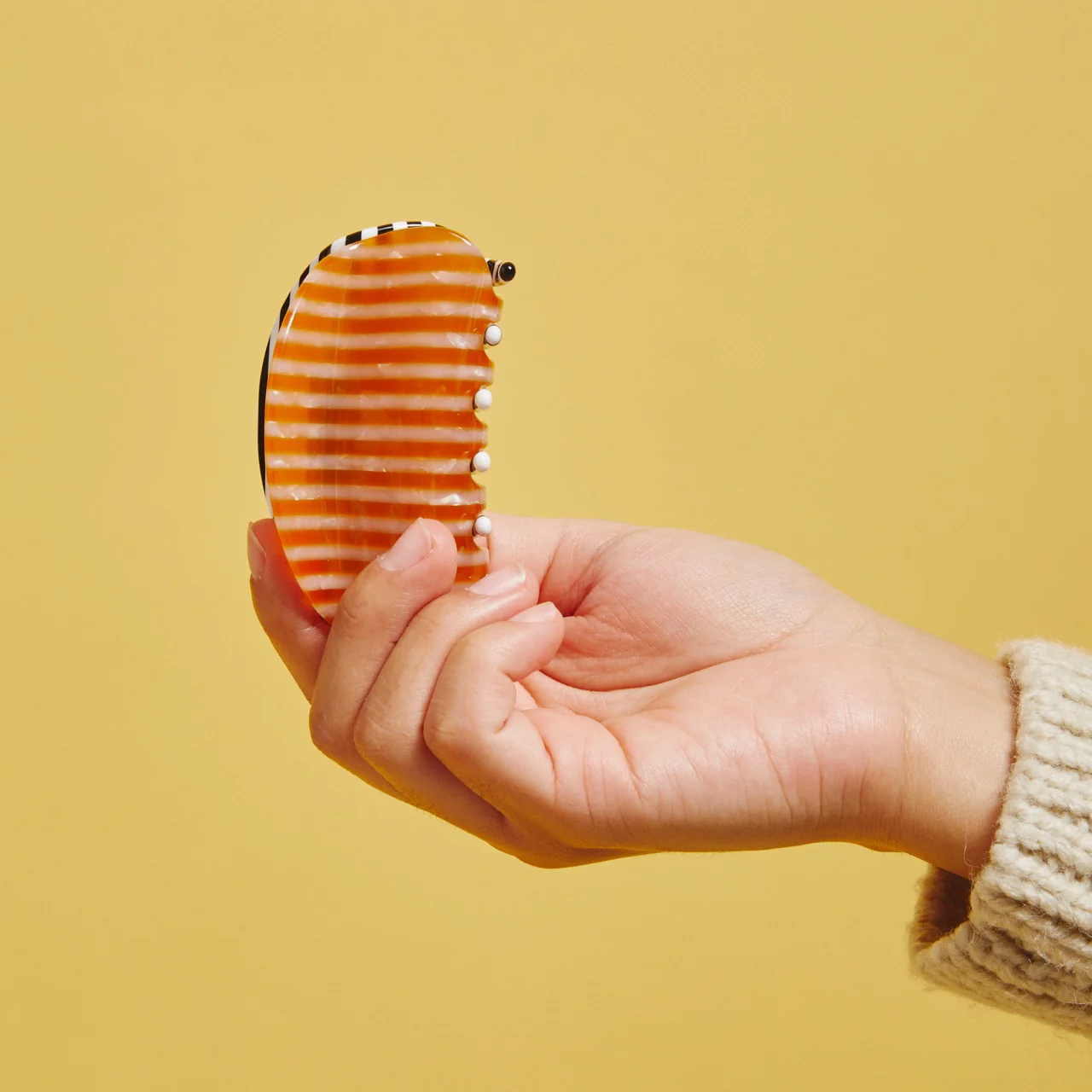 Suki Claw in Stripes - Image 5